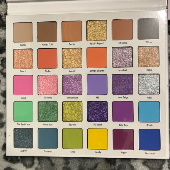 NEW IN BOX💜MIKAYLA X GLAMLITE PALETTE, LIMITED EDITION, SOLD OUT ON GLAMLITE! - Picture 3 of 12